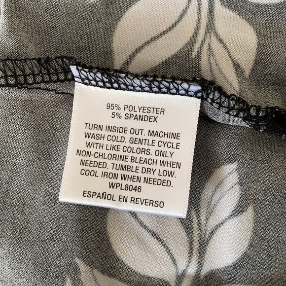 JM Collection Women's 3/4 Sleeve Floral Multicolored Top Size M - Picture 5 of 6